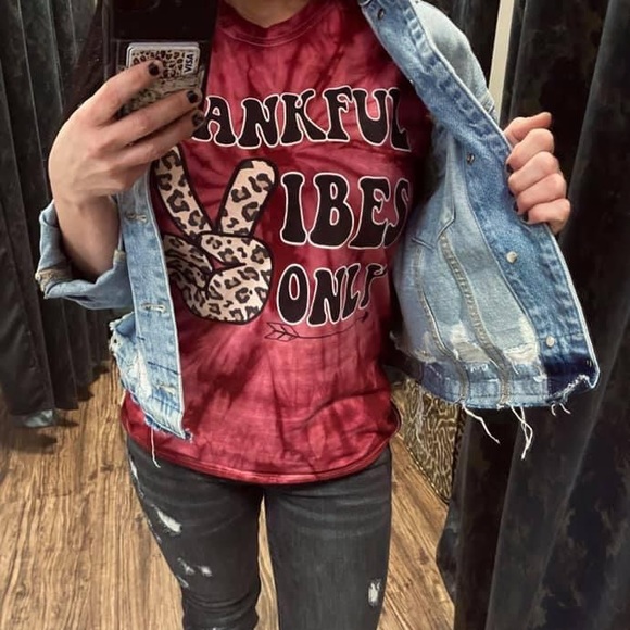 Burgundy Tie Dyed Thankful Vibes Only Tee - Picture 7 of 8